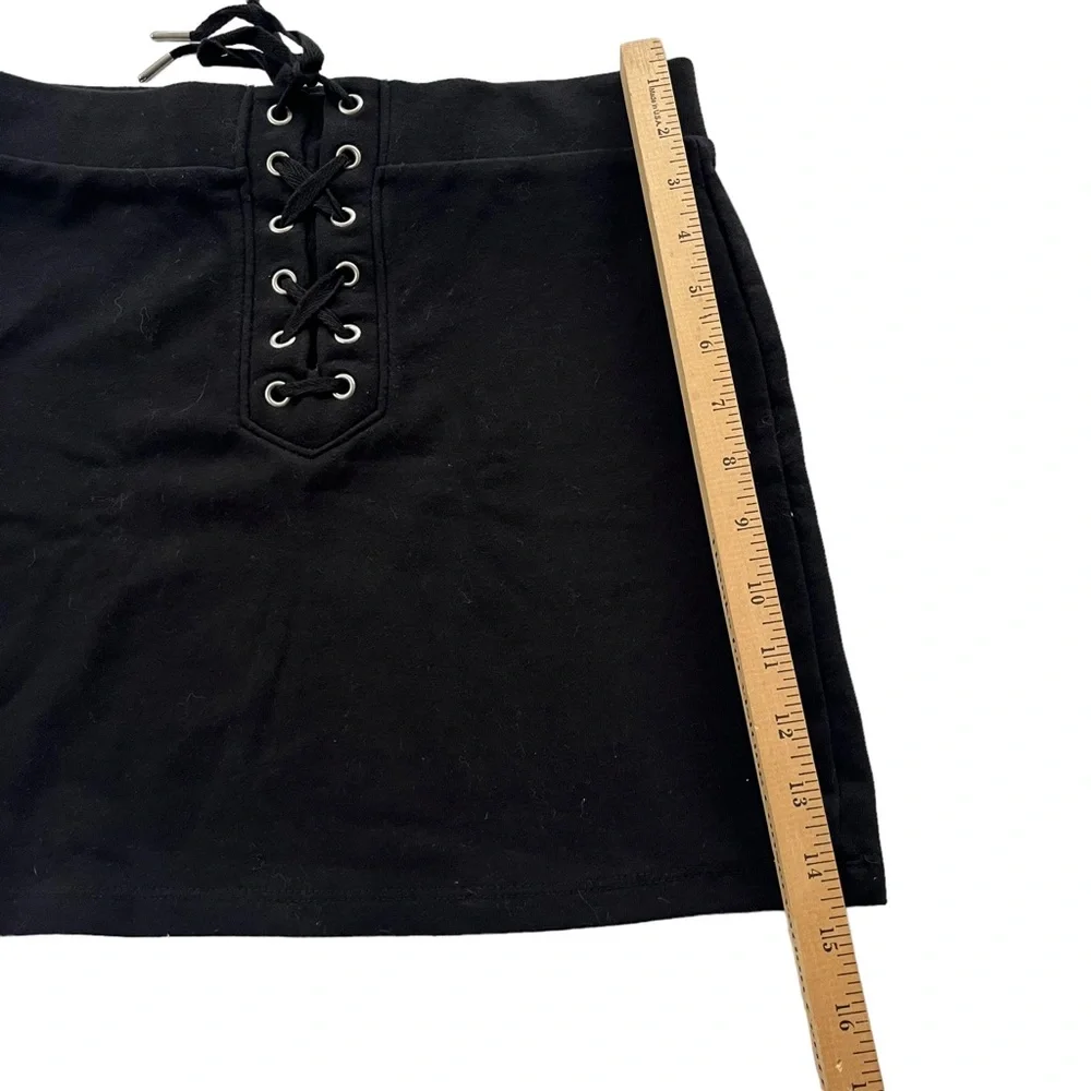 Forever 21 Womens Small Black Knit Crisscross Detail Cotton-Polyester Mini Skirt